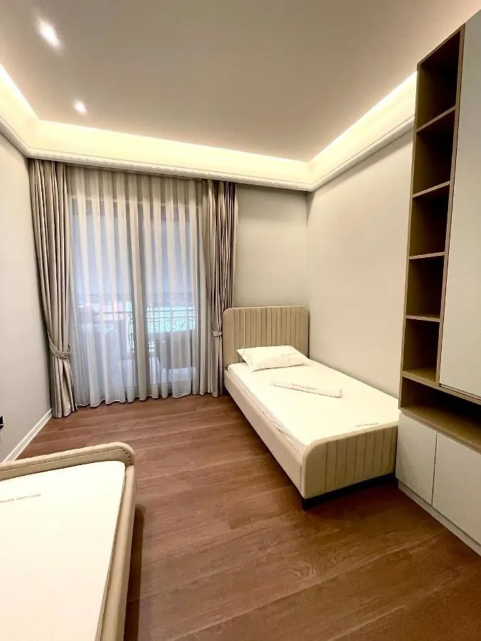 Queen'S Luxury Apartaments Delijorgji Tiran